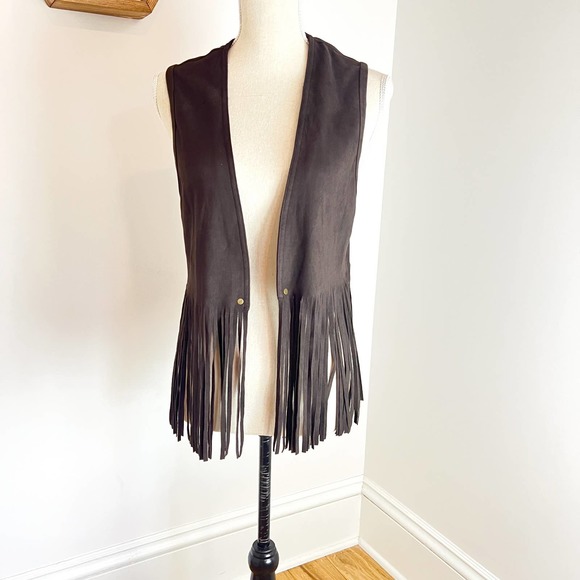 Karen Kane Jackets & Blazers - Karen Kane | Brown Faux Suede Open Fringe Vest Women’s Size Small